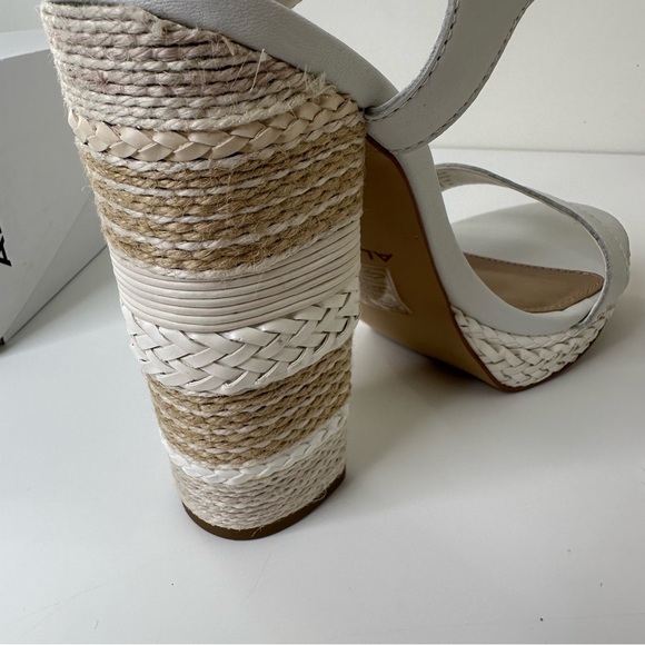 Aldo huglag white sandals heels size 8.5 - Picture 5 of 16